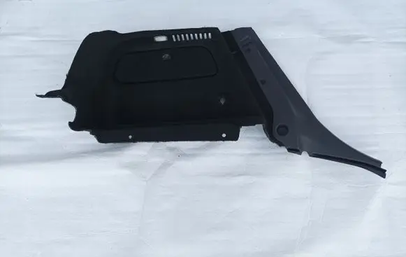 Mercedes-Benz A W176 Tailgate/boot cover trim set A1766900341