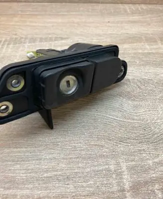 Mercedes-Benz S W220 Tailgate/trunk/boot lock/catch/latch 