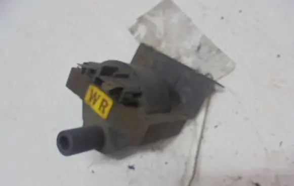 High voltage ignition coil