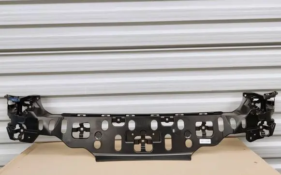 BMW M8 F91 F92 G14 G15 Rear bumper mounting bracket 8077819 5112 21754011