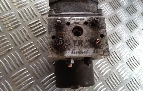 Opel Zafira A ABS Pump 0265220638 24432510 0273004592