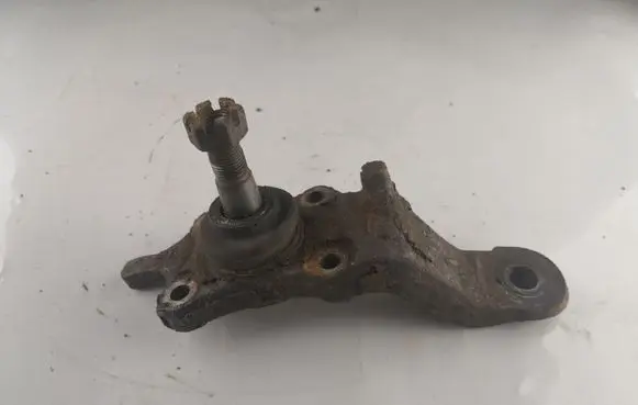 Toyota Land Cruiser (HDJ90) Front ball joint 
