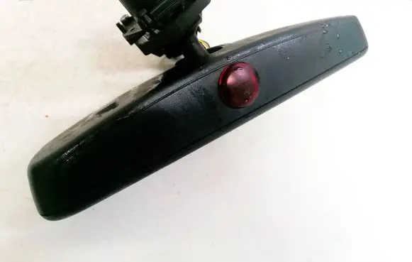 BMW 5 E60 E61 Rear view mirror (interior) E11015891