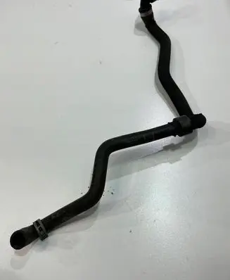 Audi A8 S8 D4 4H Engine coolant pipe/hose 4H0121088AD | 68475634065315,063