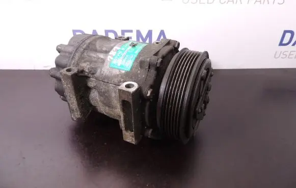Volvo V50 Air conditioning (A/C) compressor (pump) 3M5H19D629HC D181