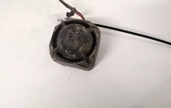 Volkswagen Golf IV Alarm system siren 