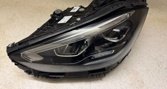 Mercedes-Benz C W206 Headlight/headlamp A2069066104 LE19A6437