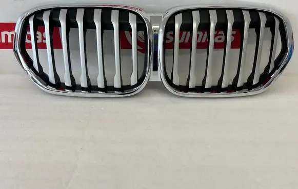 BMW X1 F48 F49 Front grill 8493450 8080619 8493451