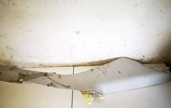 Audi A4 S4 B7 8E 8H (D) pillar trim (bottom) 8E5867245