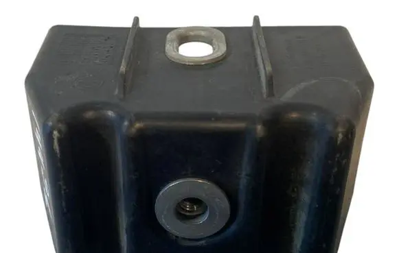 Volkswagen Transporter - Caravelle T5 Radiator support slam panel bracket 7E0805731B