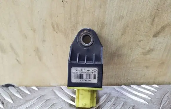 Hyundai i40 Airbag deployment crash/impact sensor 959203Z100