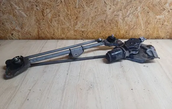Front wiper linkage and motor