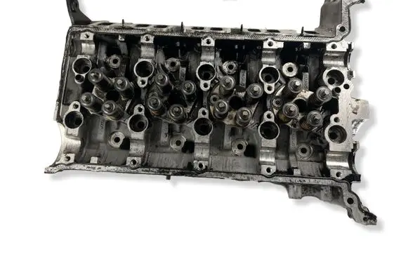 Ford Transit Engine head 