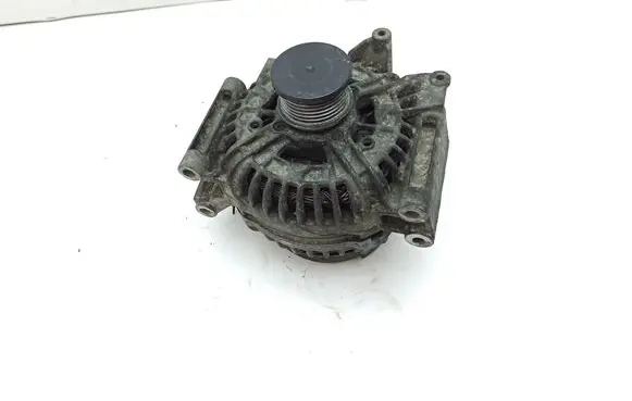 Mercedes-Benz CLK A209 C209 Generator/alternator A0131540002