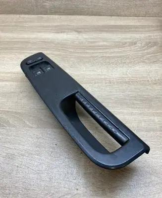 Volkswagen Golf IV Electric window control switch 1J3959857B