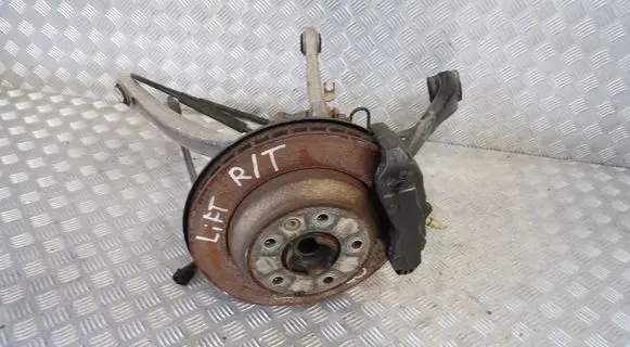 Audi Q7 4L Front wheel hub spindle knuckle