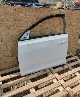 Seat Toledo IV (NH) Front door