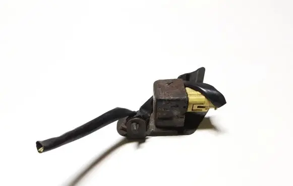 Suzuki XL7 I Airbag deployment crash/impact sensor 3893052D00 3893052D0 1876004400