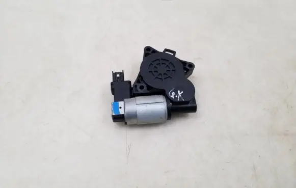 Mazda CX-7 Rear door window regulator motor G22C5858X