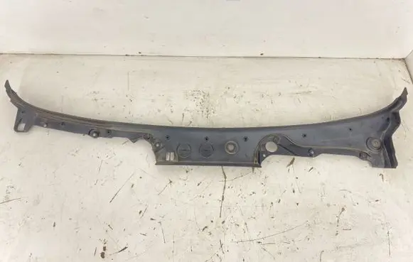 BMW 6 F06 Gran coupe Wiper trim 7227342 51717227342