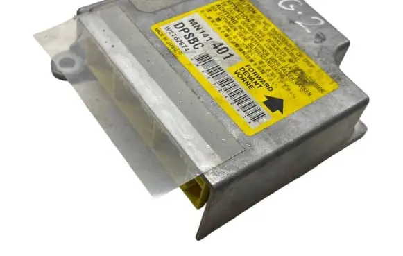 Mitsubishi Grandis Airbag control unit/module MN141401 W2T62674