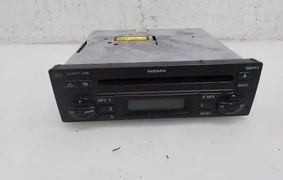 Nissan Note (E11) Radio/CD/DVD/GPS head unit