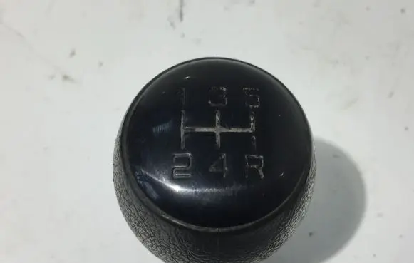 Gear lever shifter trim leather/knob