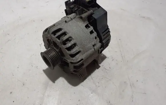 Toyota Proace Generator/alternator 9826550280