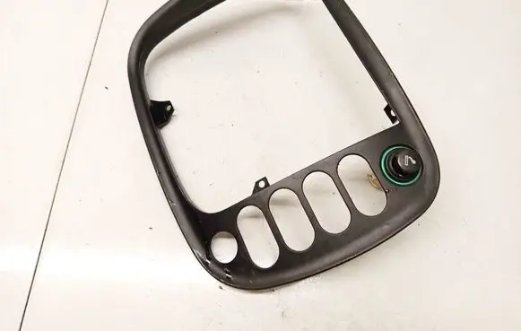 Volkswagen Sharan Other interior part 7M0858105E