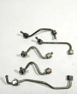 Opel Antara Fuel injector supply line/pipe 