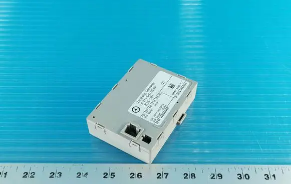 Mercedes-Benz E W211 Door central lock control unit/module A2115405645