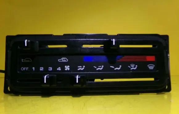 Hyundai Pony Climate control/heater control trim 