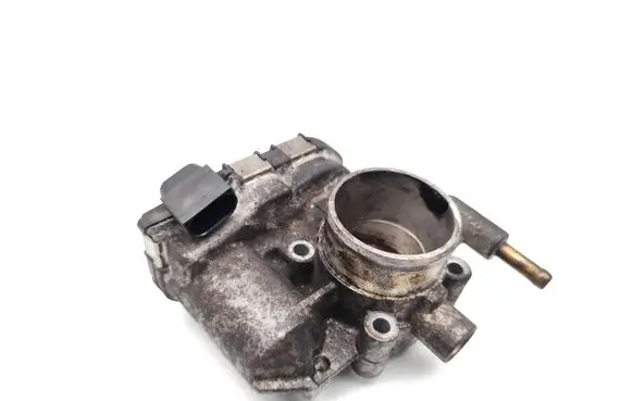 Opel Corsa D Electric throttle body valve 24420536 0280750133