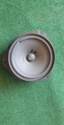 Opel Corsa D Front door high frequency speaker 528393184