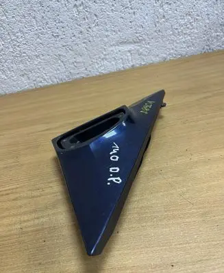 Mercedes-Benz S W140 Plastic wing mirror trim cover D8901