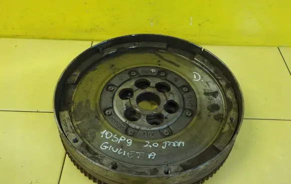 Alfa Romeo Giulietta Dual mass flywheel SACHS