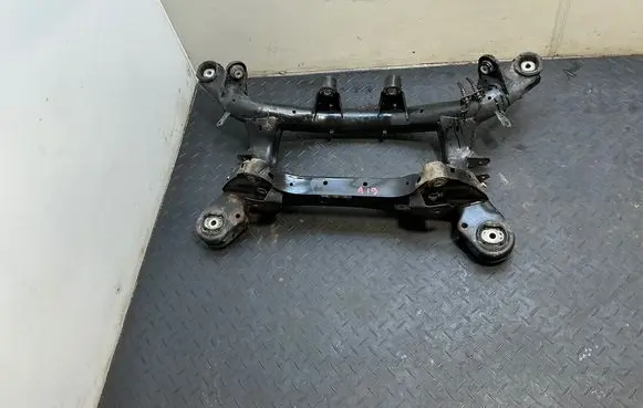 BMW 3 E90 E91 Rear subframe