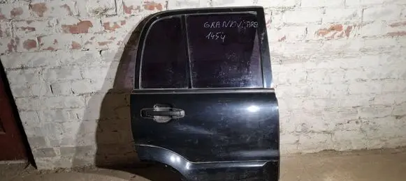 Suzuki Grand Vitara I Rear door