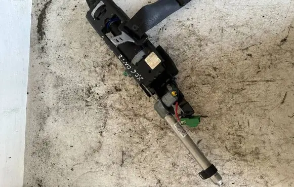 Volvo XC60 Front seatbelt 609506600D