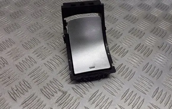 Peugeot 407 Cup holder 9683063677