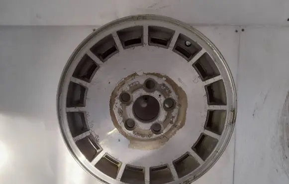 Ford Granada R14 alloy rim 78GB-1007-KB