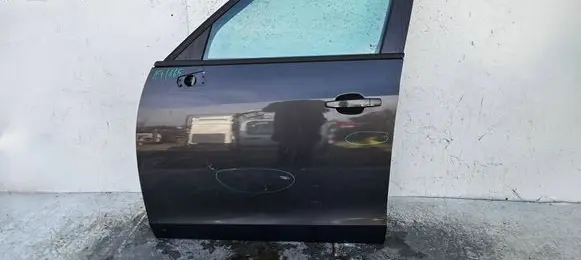 Opel Zafira C Front door 
