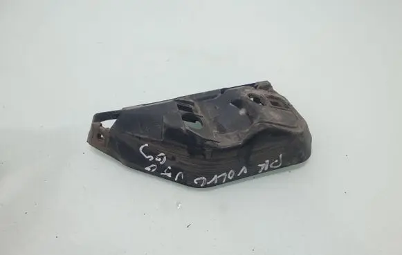 Volvo V50 Front bumper mounting bracket 31265396