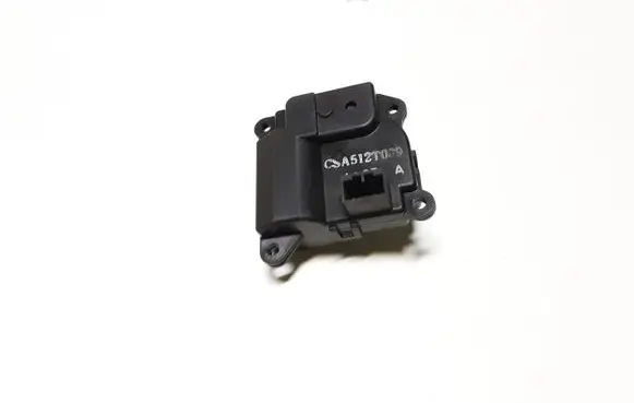 Suzuki Grand Vitara II Air flap motor/actuator CSA512T009