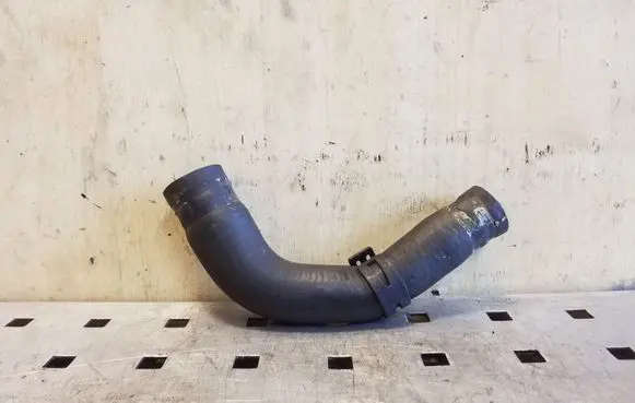 Land Rover Range Rover Sport L320 Engine coolant pipe/hose 6H4Q9Y439EB