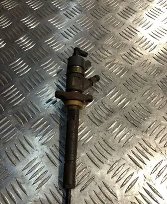 Volvo V70 Fuel injector 0445110259 328480