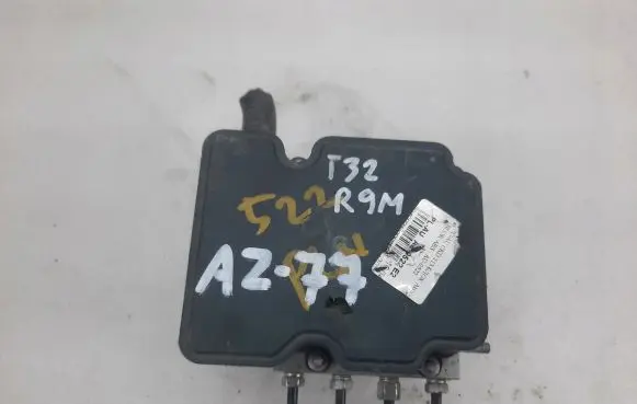Nissan X-Trail T32 ABS Pump 476604CB0A