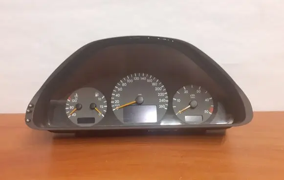 Mercedes-Benz E W210 Speedometer (instrument cluster) A2105407311 87001357