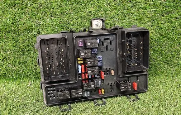 Ford Fusion II Power management control unit FG9T14A067BB
