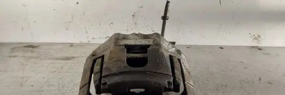 Audi A6 S6 C6 4F Front brake caliper